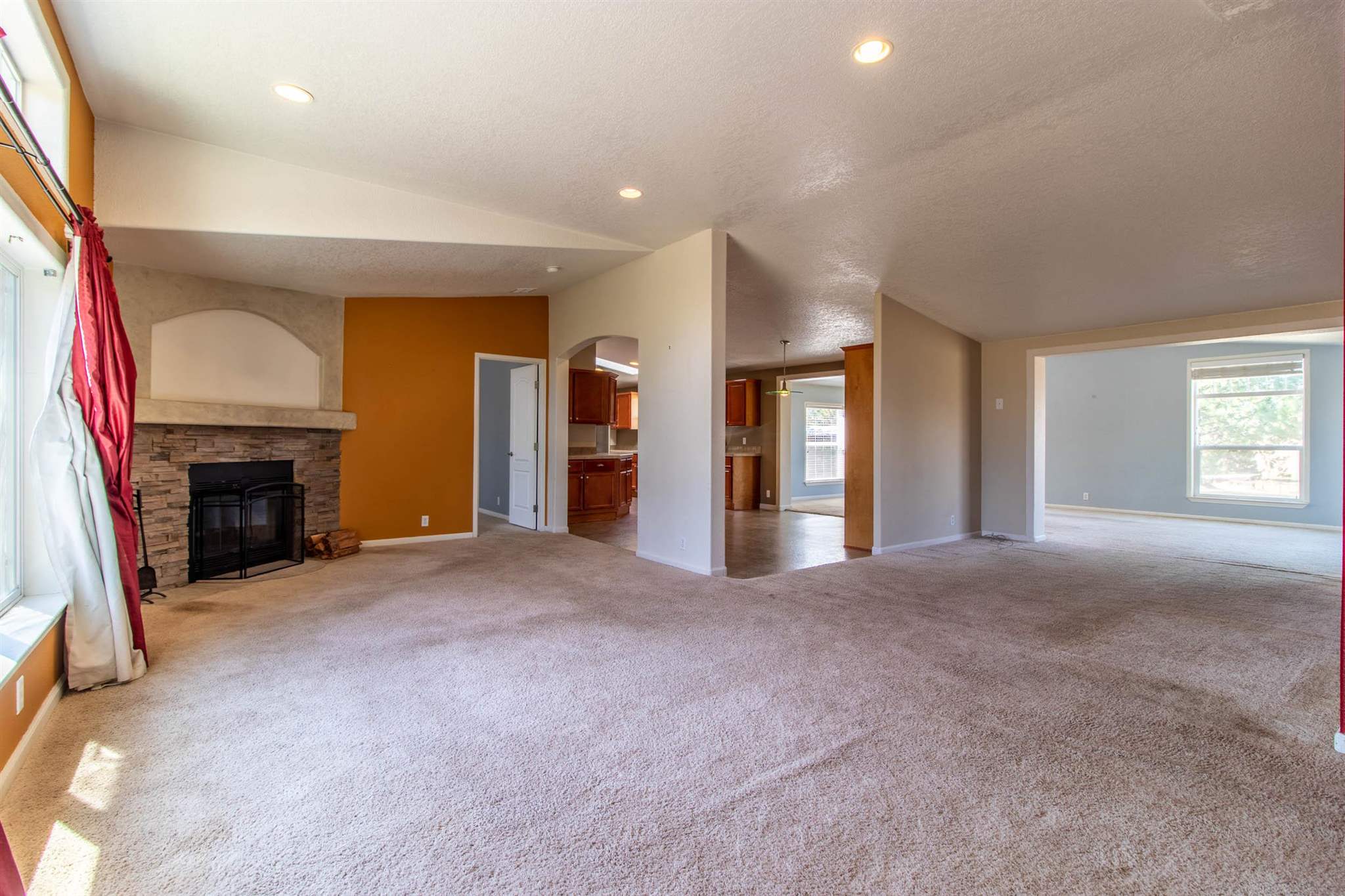 29426 West Tucker Prairie Road Edwall, WA 99008 - Photo 5 of 27