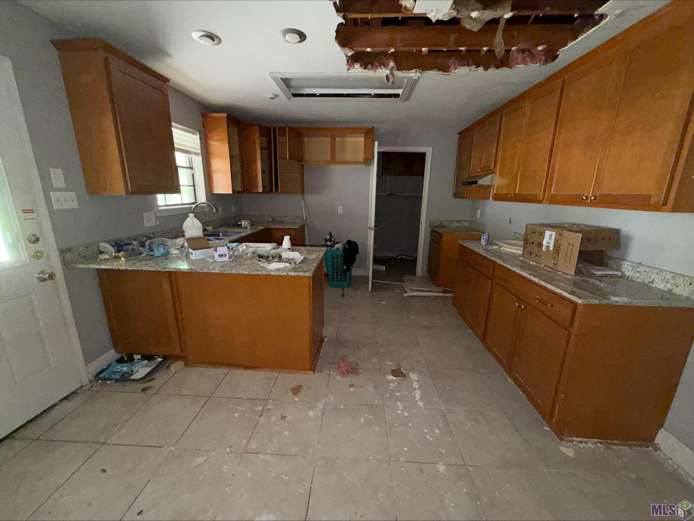 14741 Saddle Avenue Baton Rouge, LA 70818 - Photo 4 of 10