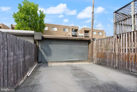 $850,000 | 1335 Harvard Street Northwest, Unit 1, Washington, DC 20009