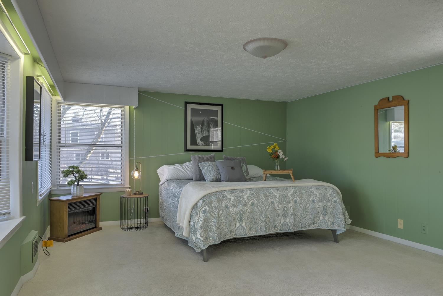 29 Russell Street Keene, NH 03431 - Photo 7 of 40 Gallery Image 7