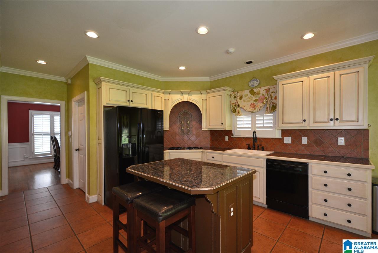 4024 Milner Way Hoover, AL 35242 - Photo 19 of 50