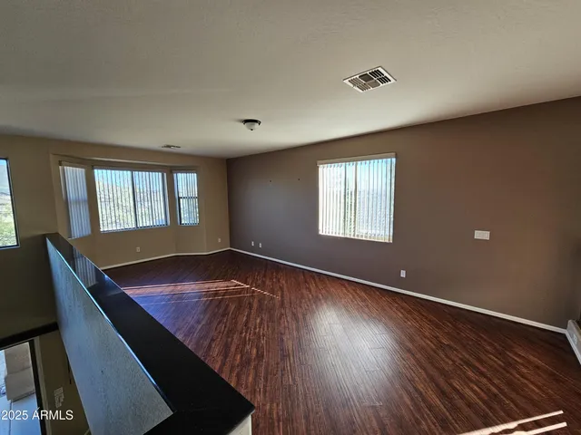 $4,500 | 43819 North 43rd Drive, New River, AZ 85087