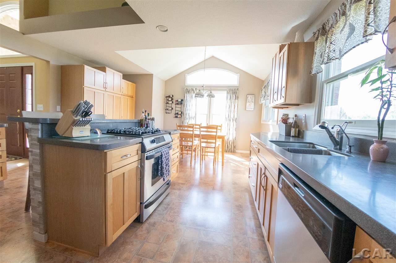 6899 Rome Road Adrian, MI 49221 - Photo 6 of 26 Gallery Image 6