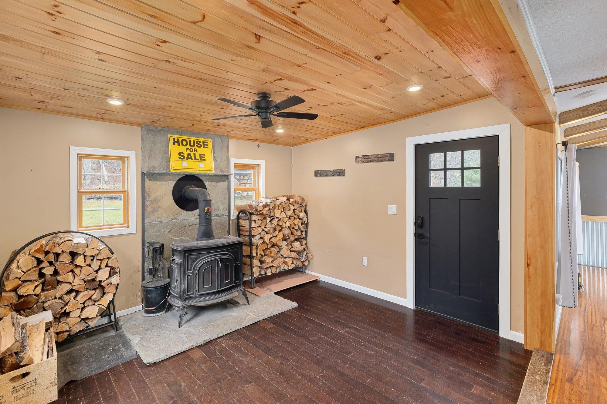 139 Cemetery Road Moretown, VT 05602 - Photo 15 of 21