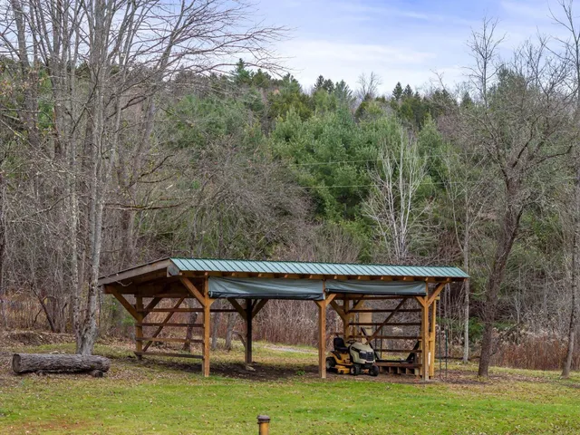 $230,000 | 139 Cemetery Road, Moretown, VT 05602