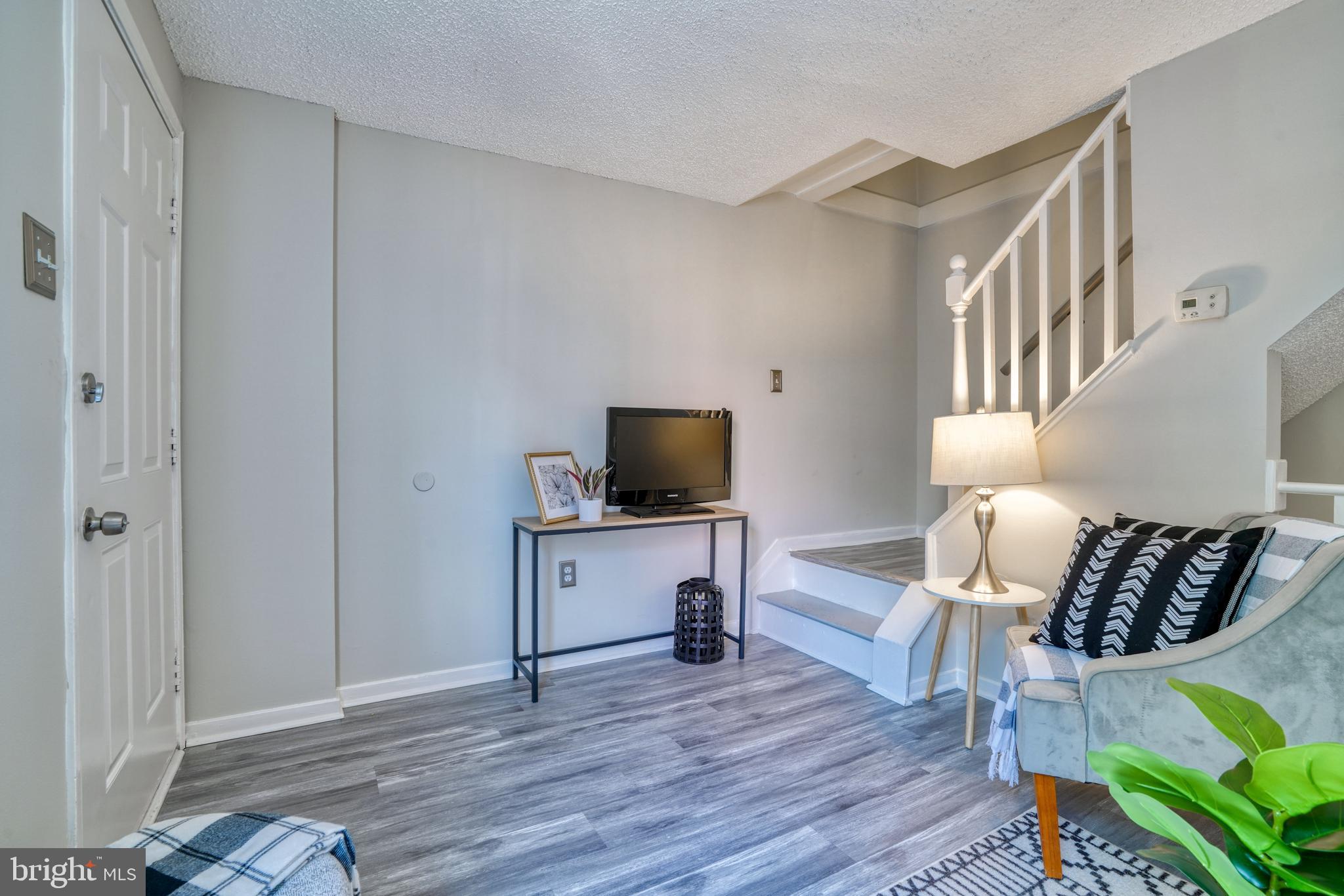 516 Wyeth Street Baltimore, MD 21230 - Photo 7 of 28