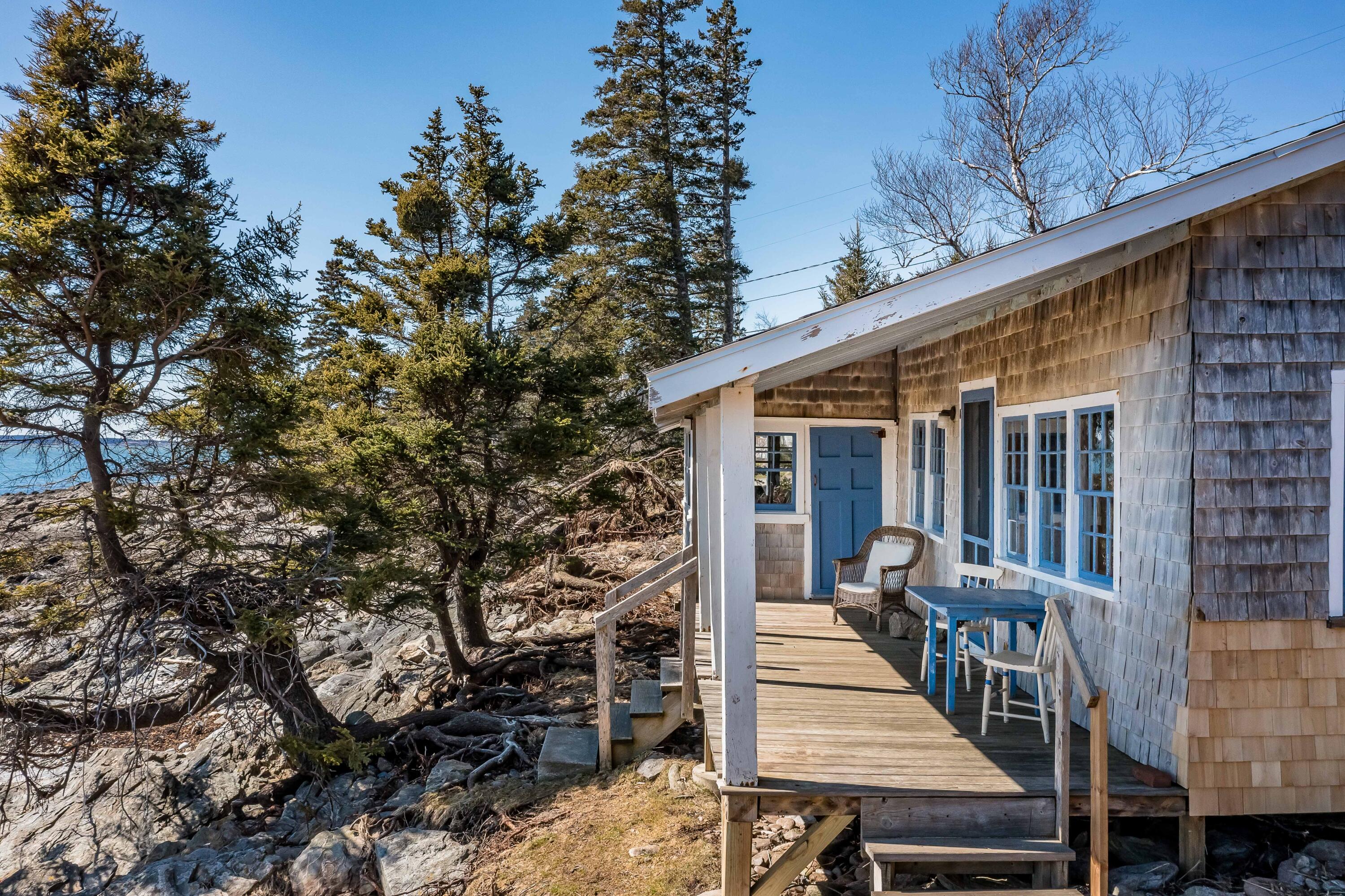 138 Marshall Point Road Tenants Harbor, ME 04860 - Photo 28 of 40 138MarshallPoint_29