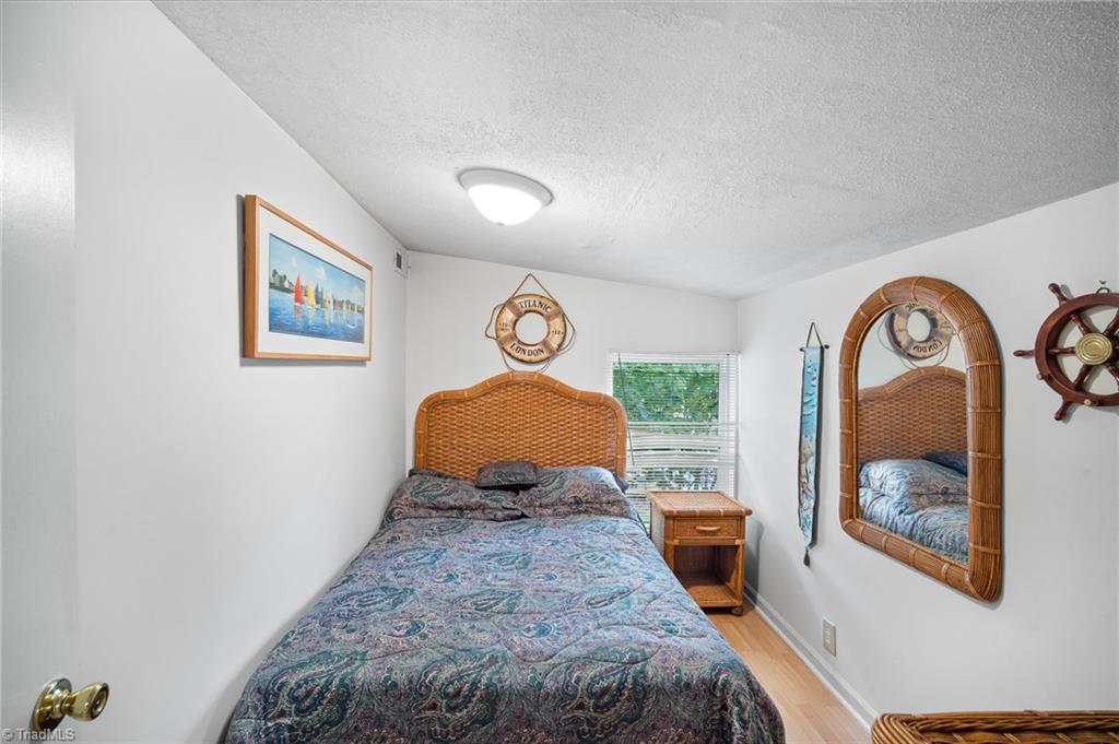 407 Riverside Drive Lexington, NC 27292 - Photo 22 of 30 Flex Room #1