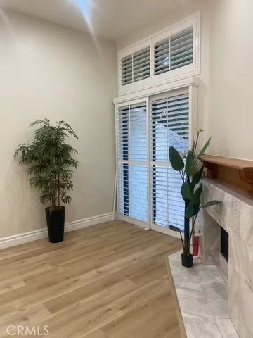 $3,500 | 5727 Etiwanda Avenue, Unit 3, Tarzana, CA 91356