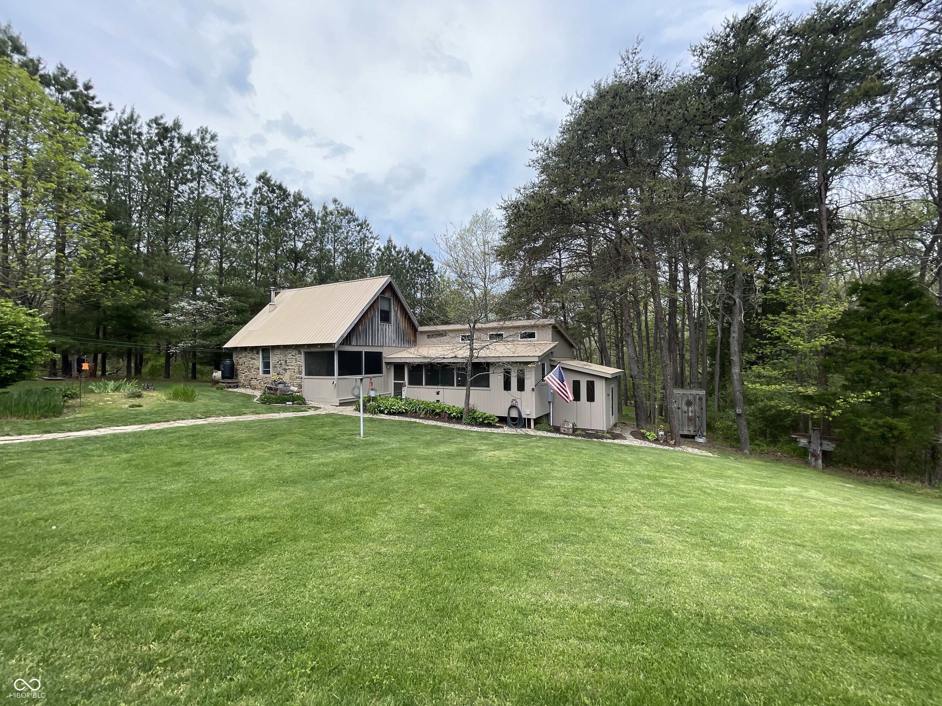 6330 Poplar Grove Road Columbus, IN 47201 - Photo 9 of 100