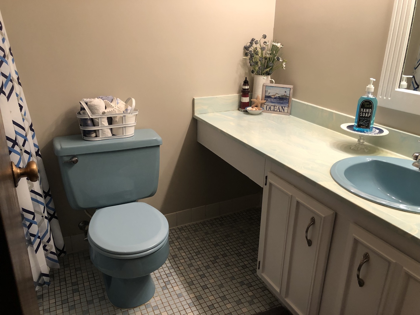 11277 South Roberts Road, Unit E Palos Hills, IL 60465 - Photo 8 of 20