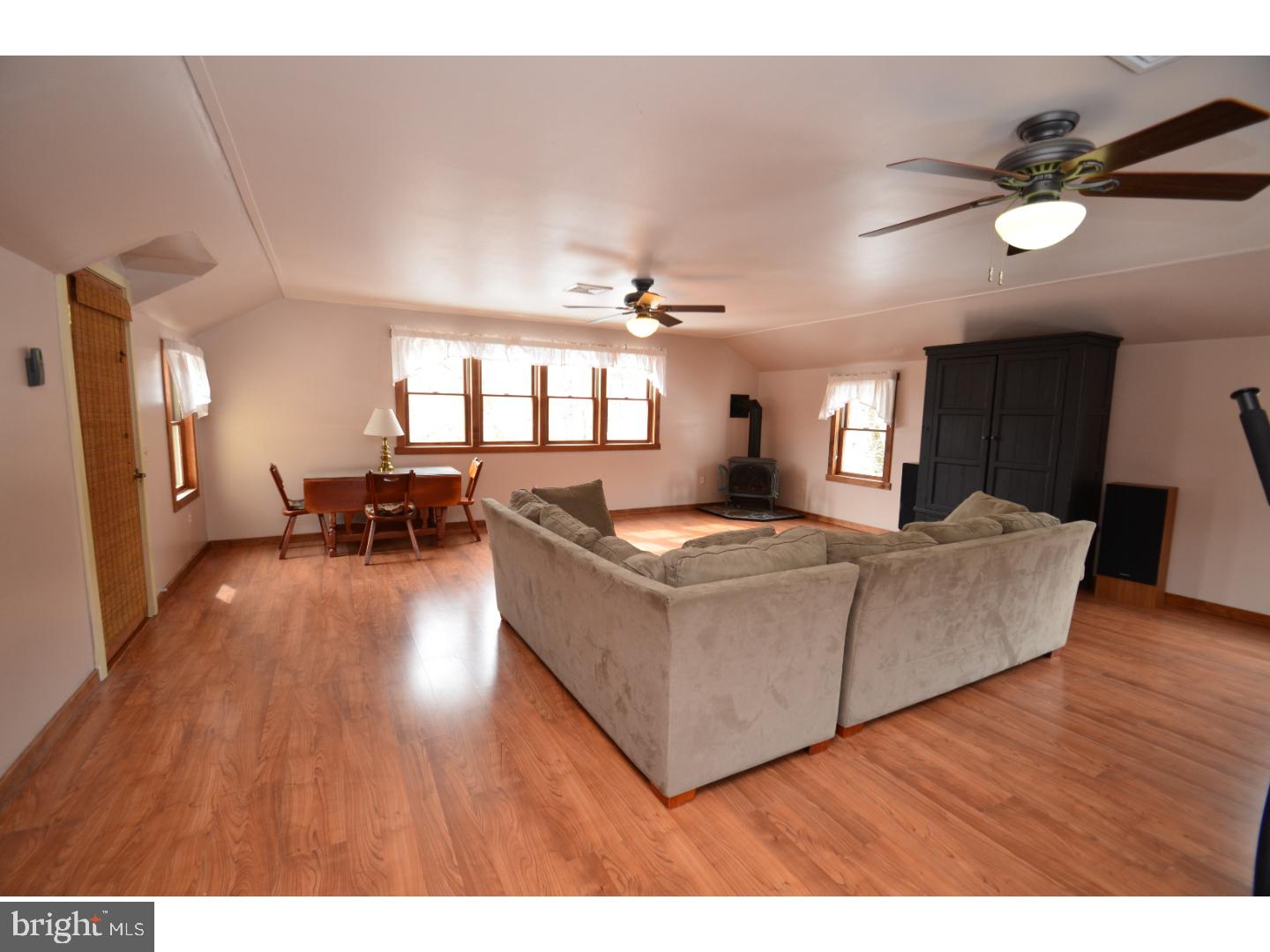 350 Cider Press Road Easton, PA 18042 - Photo 15 of 25 Gallery Image 15