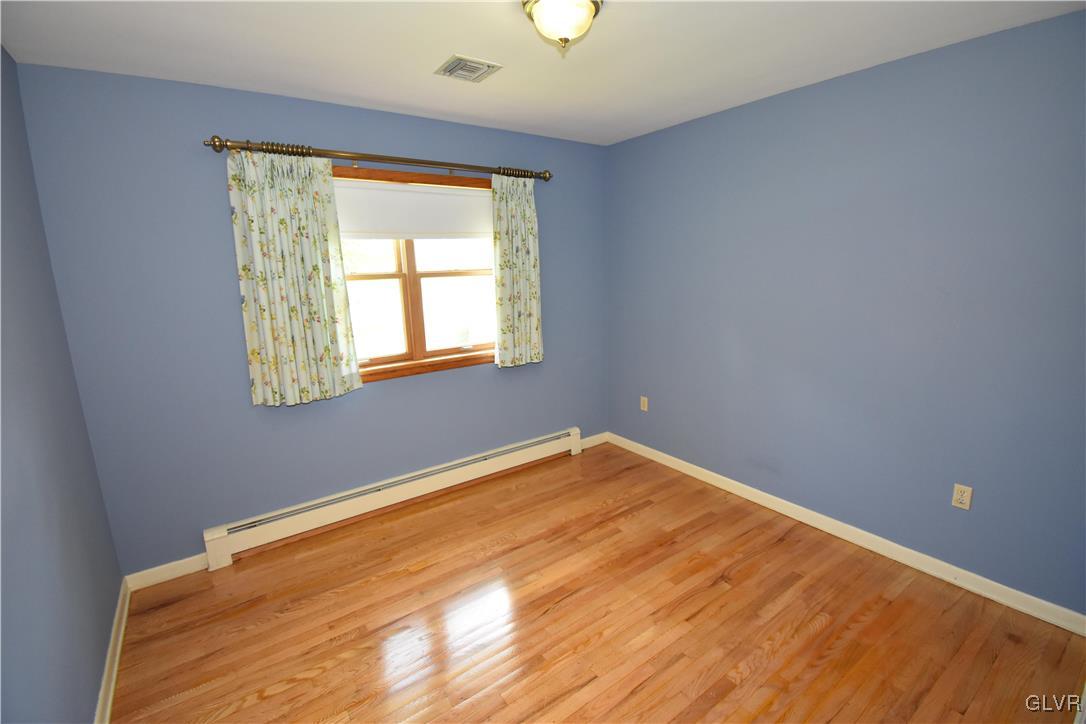 50 Ridgewood Road Easton, PA 18045 - Photo 10 of 18 Gallery Image 10