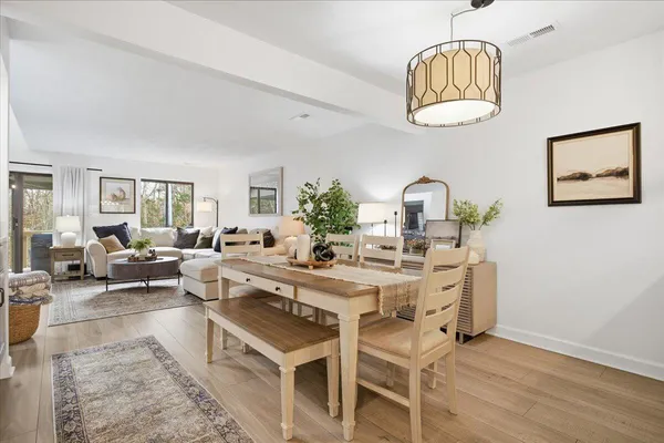 $599,000 | 219 Shoreline Drive, Unit 122, Moneta, VA 24121