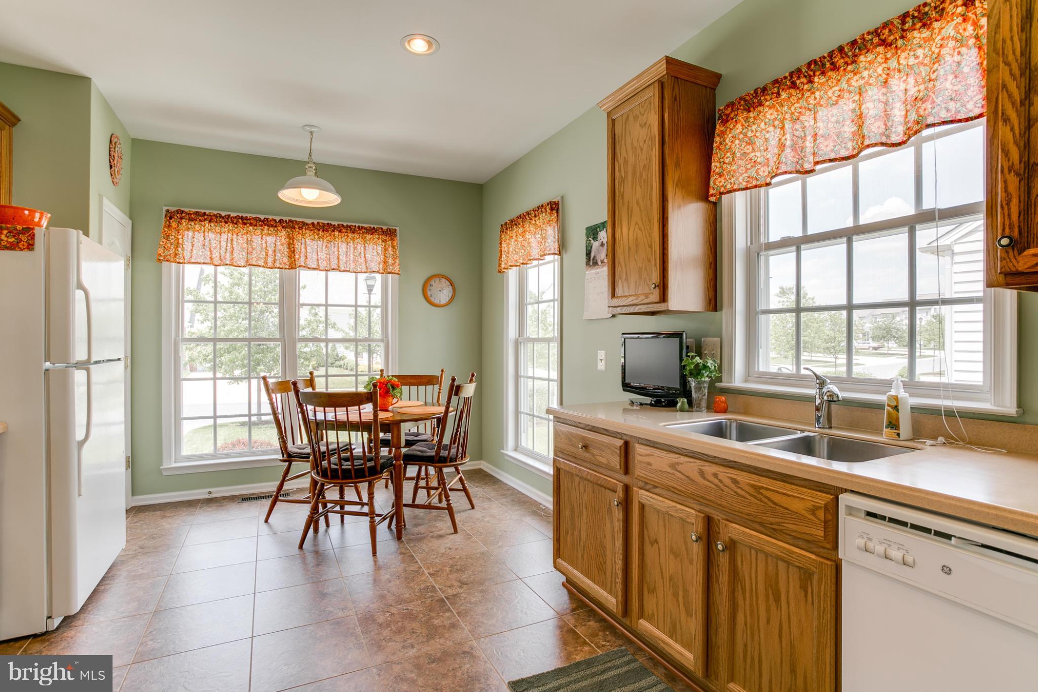 8231 Academy Road, Unit 31 Ellicott City, MD 21043 - Photo 13 of 30 Kitchen