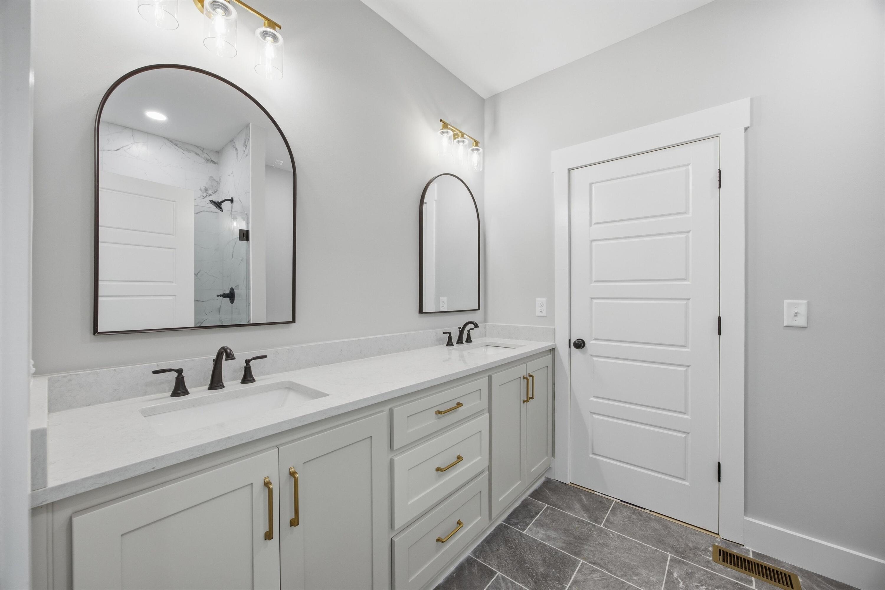212 Hollow Road Northeast Cleveland, TN 37323 - Photo 32 of 60 32-212HollowRdNE-25