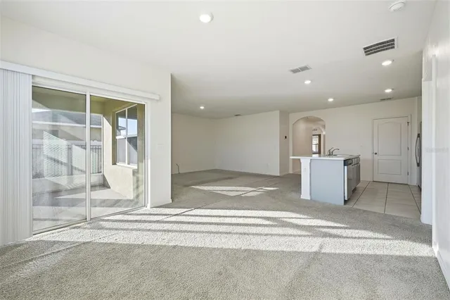 $2,100 | 2633 Grand Central Avenue, Tavares, FL 32778