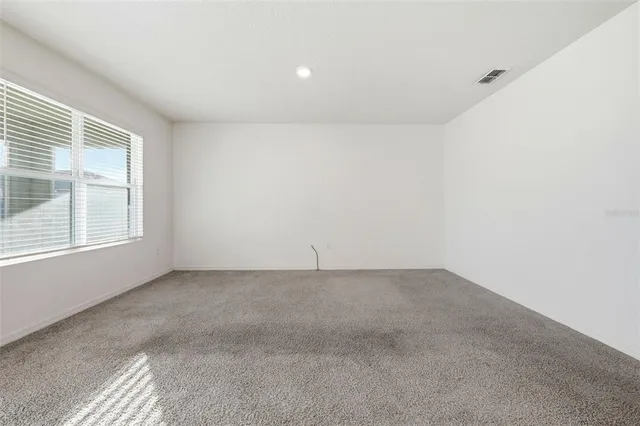 $2,100 | 2633 Grand Central Avenue, Tavares, FL 32778