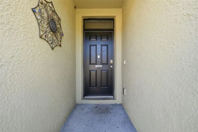 $2,100 | 2633 Grand Central Avenue, Tavares, FL 32778