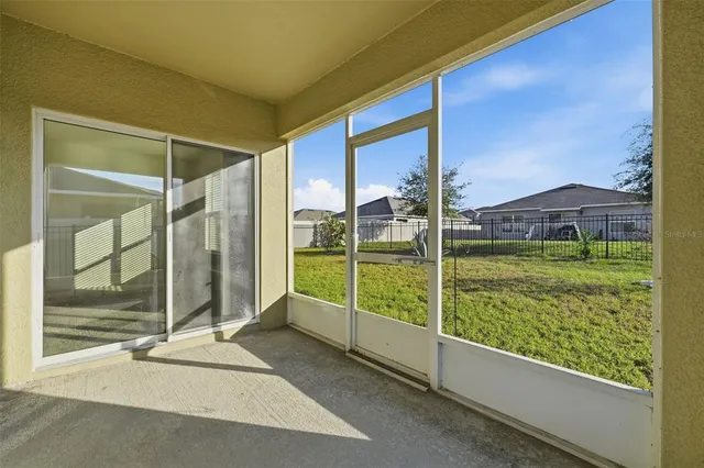 $2,100 | 2633 Grand Central Avenue, Tavares, FL 32778