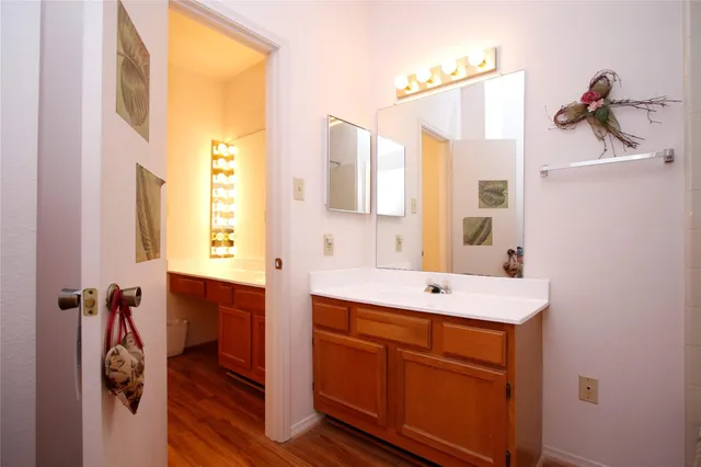 $137,000 | 17631 Red Oak Drive, Unit 7631, Houston, TX 77090