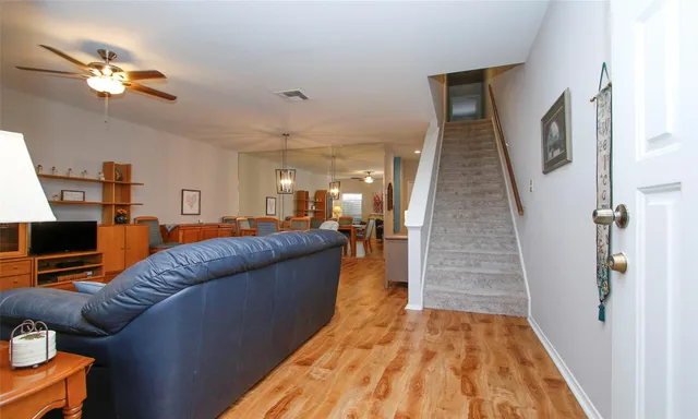 $137,000 | 17631 Red Oak Drive, Unit 7631, Houston, TX 77090