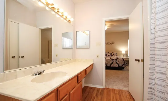 $137,000 | 17631 Red Oak Drive, Unit 7631, Houston, TX 77090