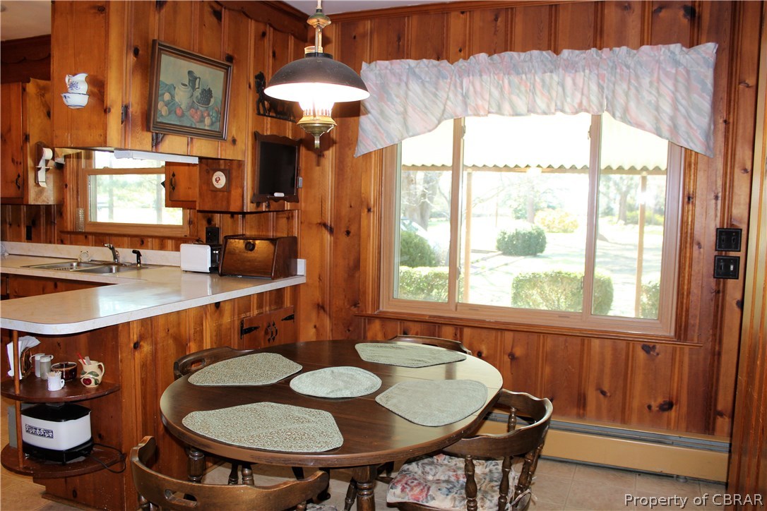 1713 Duck Haven Road Gloucester Point, VA 23062 - Photo 11 of 29 Gallery Image 11