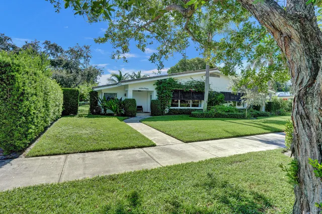 a view of a volley ball court
