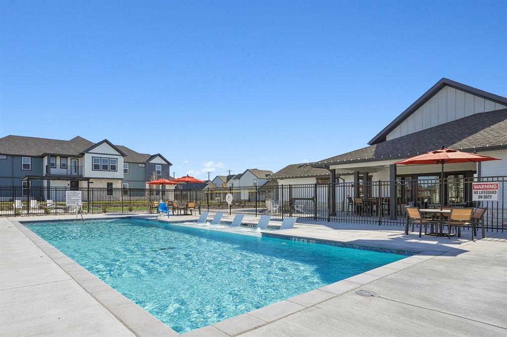 2921 Canvas Way Anna, TX 75409 - Photo 20 of 22 a front view of building with yard and green space
