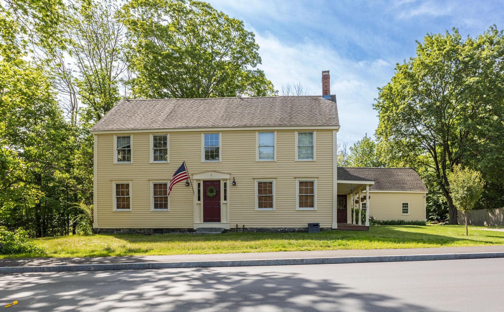 1 Grant Road Newmarket, NH 03857 - Photo 1 of 40 Gallery Image 1