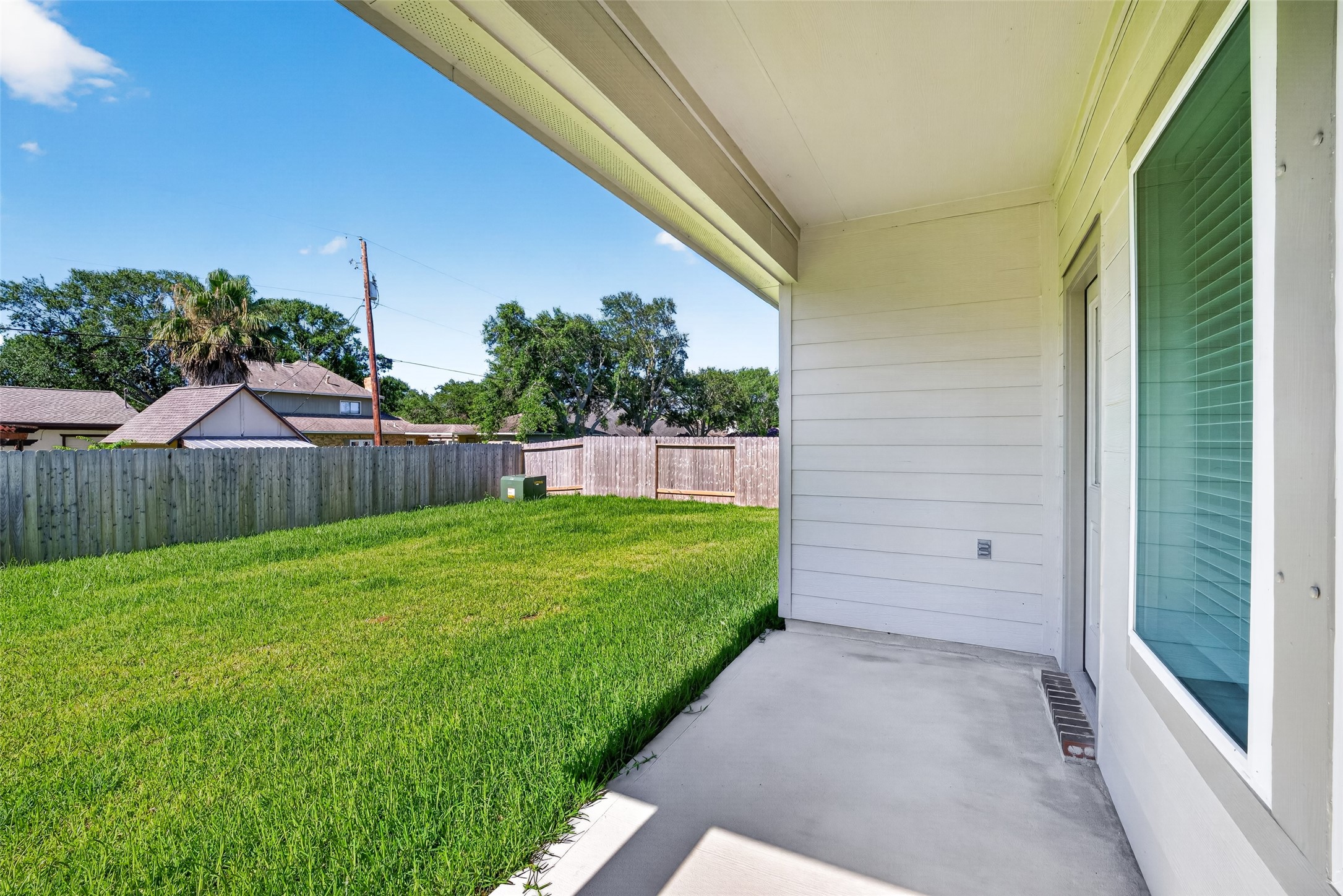 407 Robin Court Angleton, TX 77515 - Photo 40 of 46