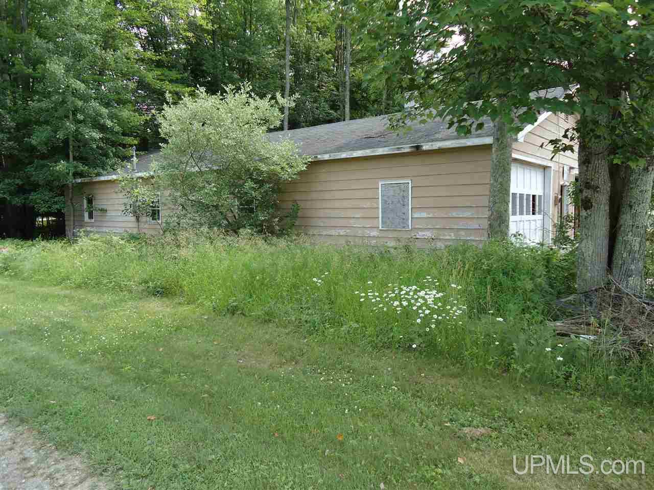 6762 N Road Escanaba, MI 49829 - Photo 24 of 25