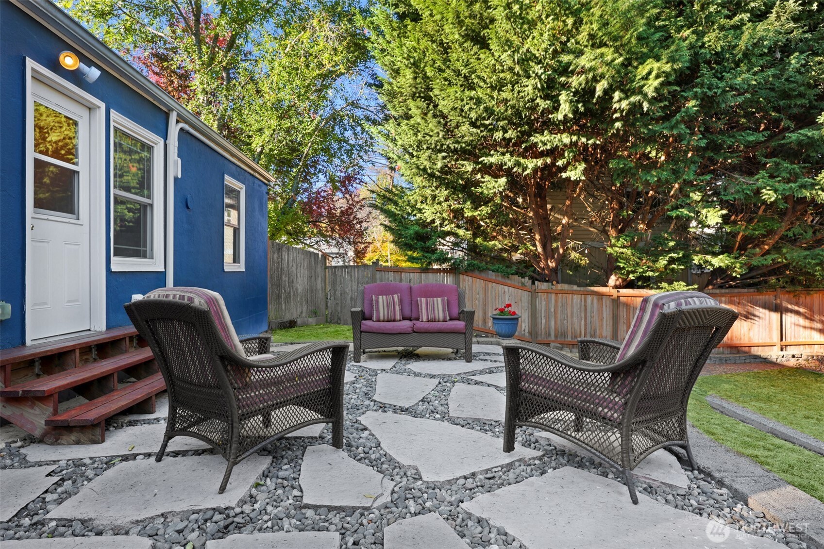 6712 18th Avenue Southwest Seattle, WA 98106 - Photo 18 of 25 Gallery Image 18
