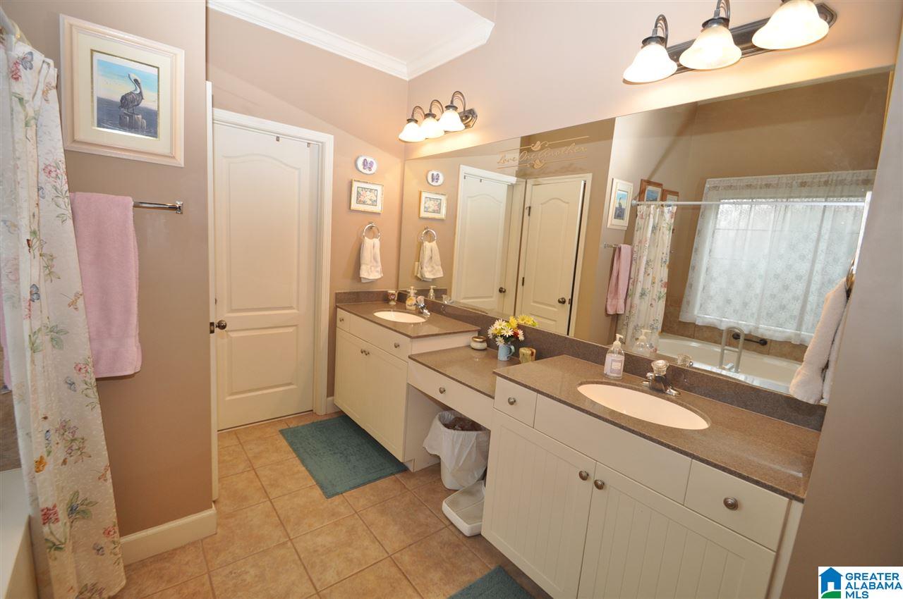 122 Parliament Road Alabaster, AL 35114 - Photo 14 of 22