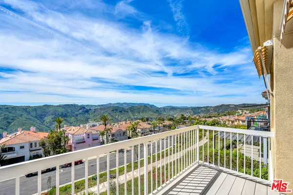 $11,500 | 16730 Calle De Catalina, Pacific Palisades, CA 90272