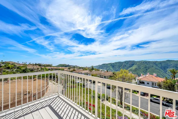 $11,500 | 16730 Calle De Catalina, Pacific Palisades, CA 90272