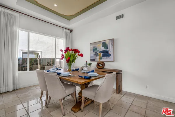 $11,500 | 16730 Calle De Catalina, Pacific Palisades, CA 90272