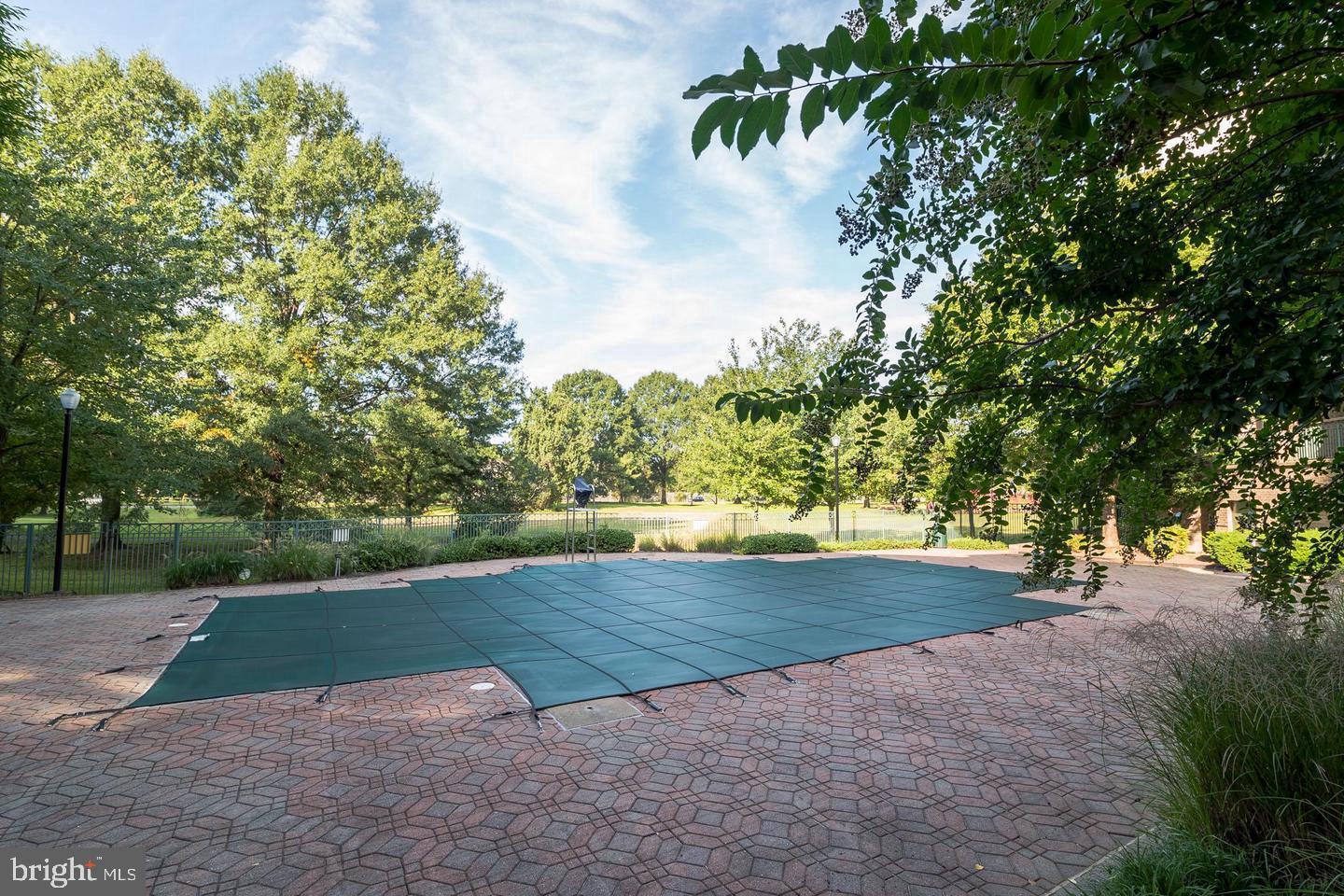 5563 Seminary Road, Unit 211 Falls Church, VA 22041 - Photo 4 of 10 pool