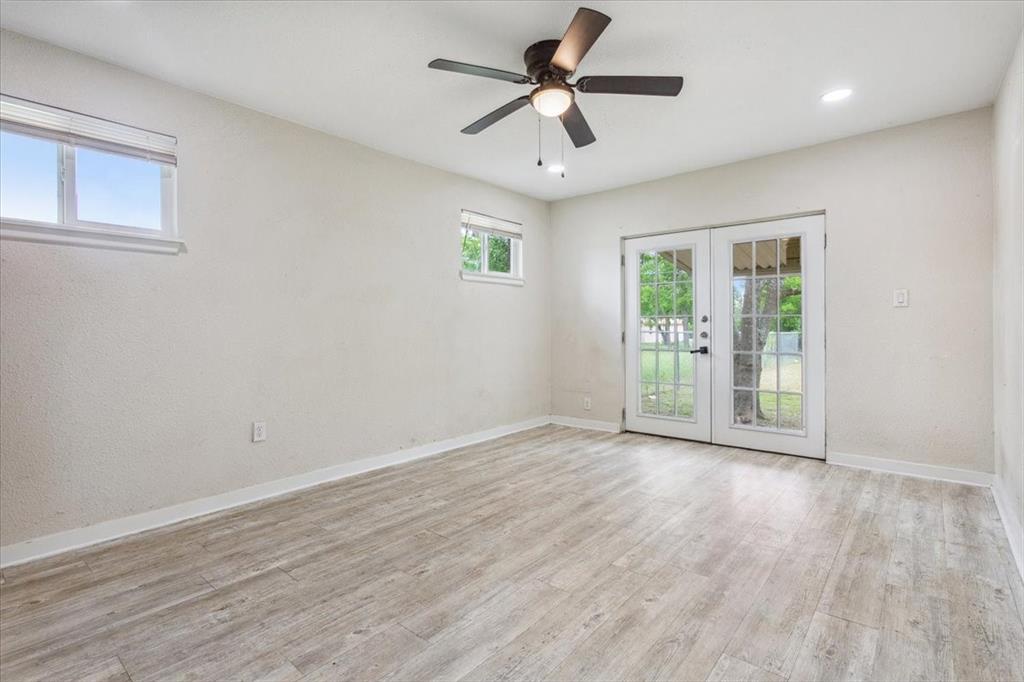 310 Garfield Street McGregor, TX 76657 - Photo 13 of 30