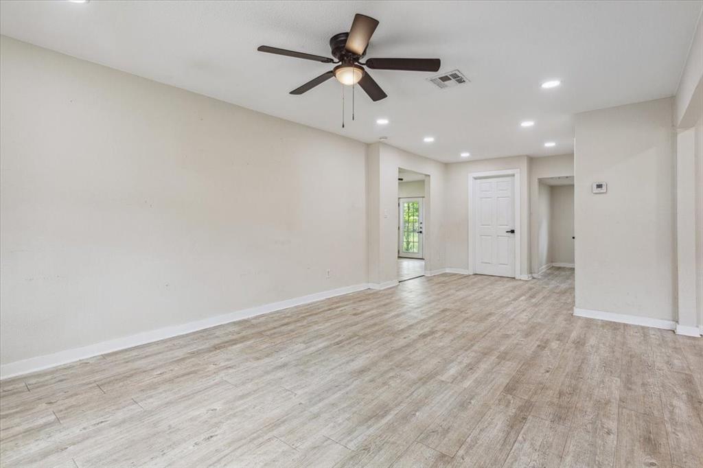 310 Garfield Street McGregor, TX 76657 - Photo 5 of 30