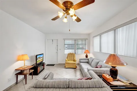 $125,000 | 2317 Garfield Street, Unit 3, Hollywood, FL 33020