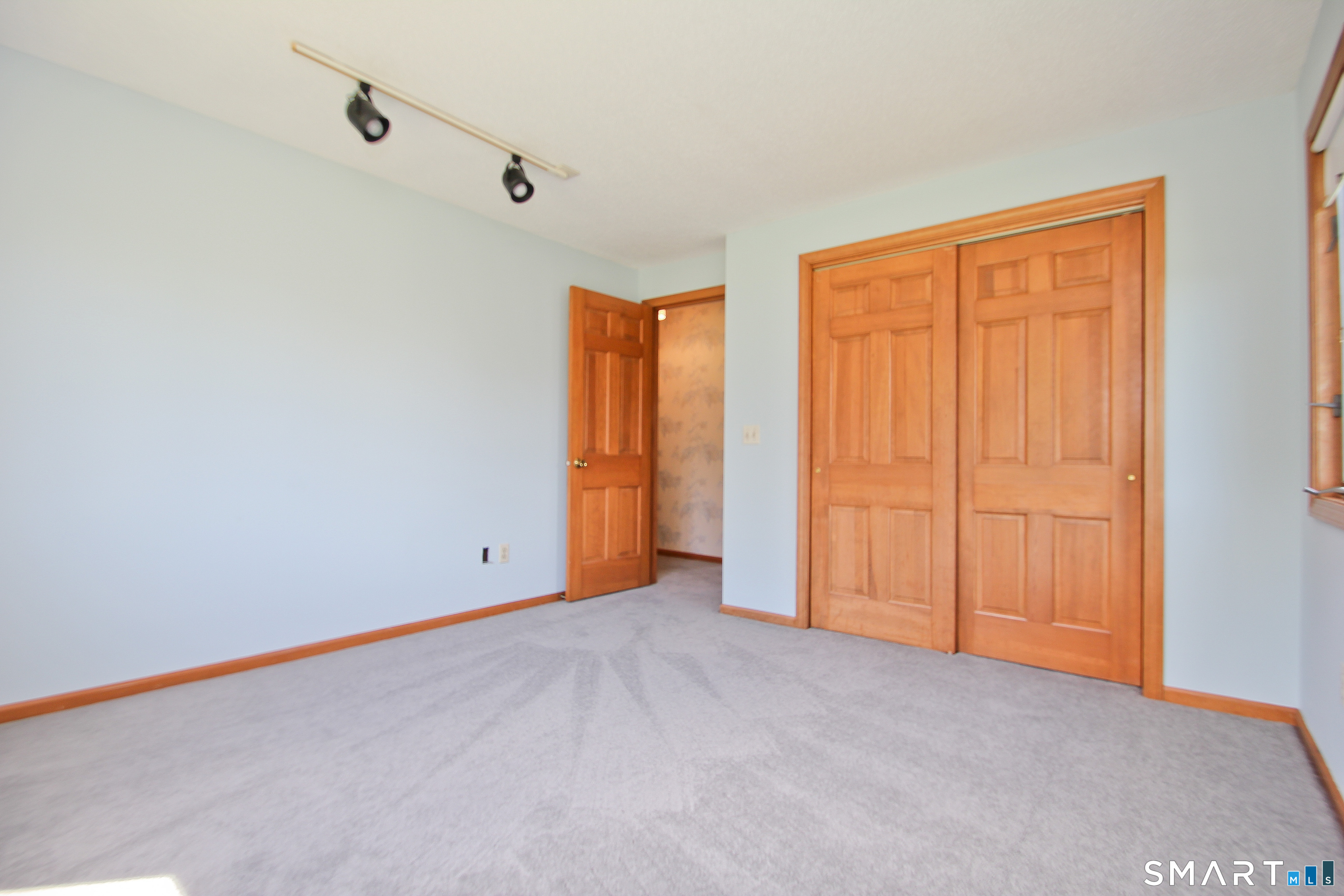 310 Thompsonville Road Suffield, CT 06078 - Photo 21 of 40