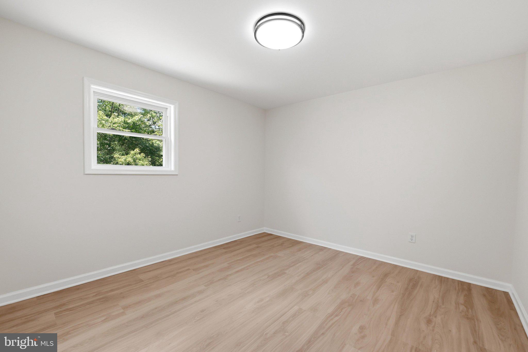 1355 Perry Road Winchester, VA 22602 - Photo 14 of 49 Bonus Room - possible dining area