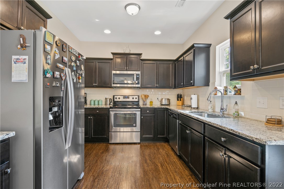 284 Meherrin Loop Raeford, NC 28376 - Photo 11 of 50 Gallery Image 11