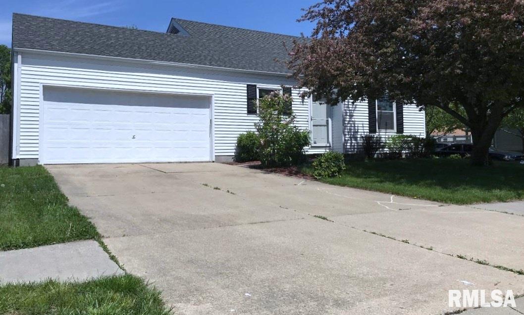 4017 Hoffman Drive Springfield, IL 62707 - Photo 3 of 10