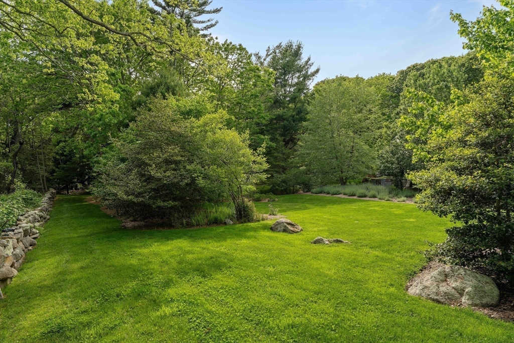 35 South Bowl Road Chilmark, MA 02535 - Photo 31 of 42