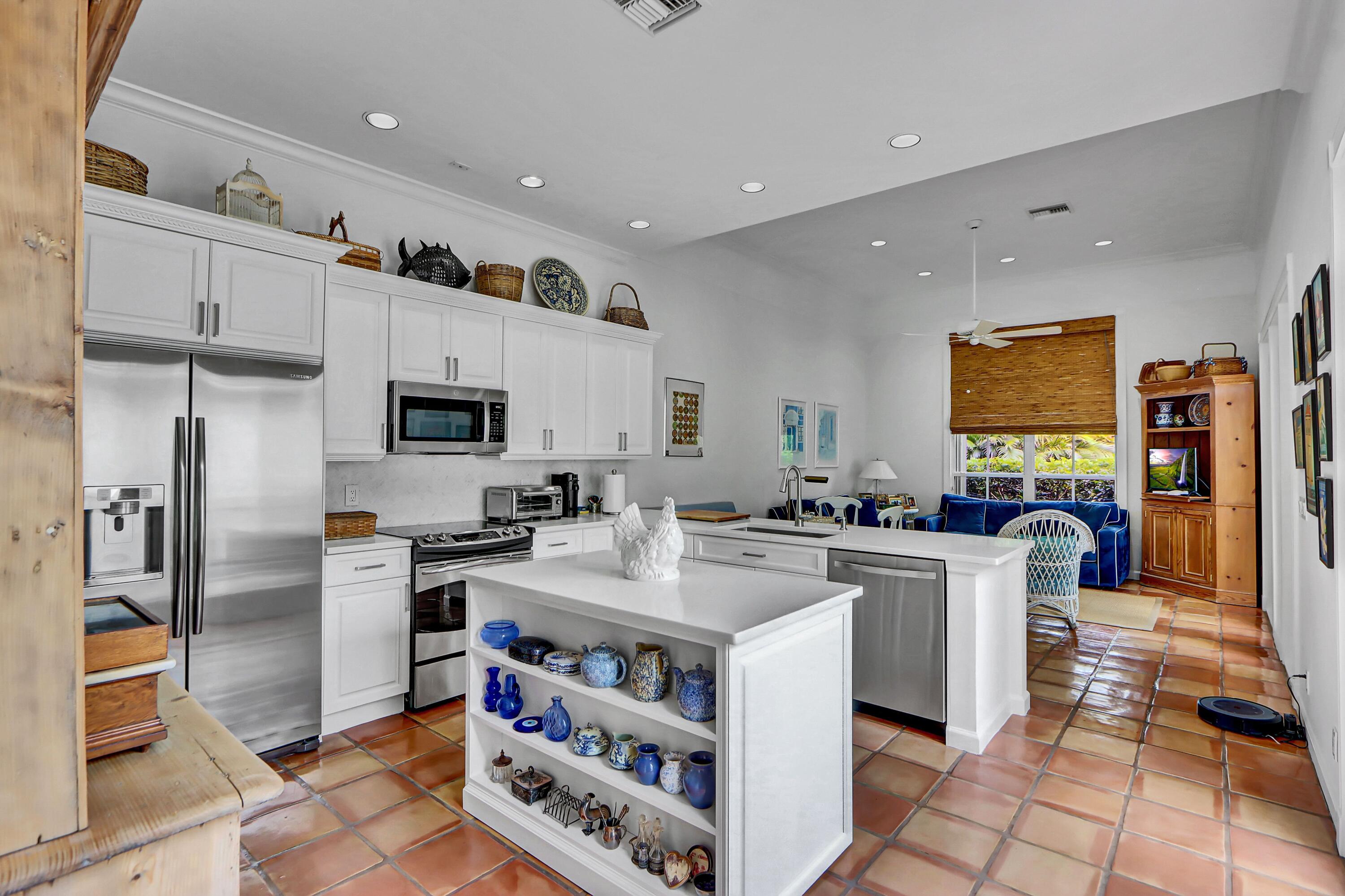 Kitchen - 1