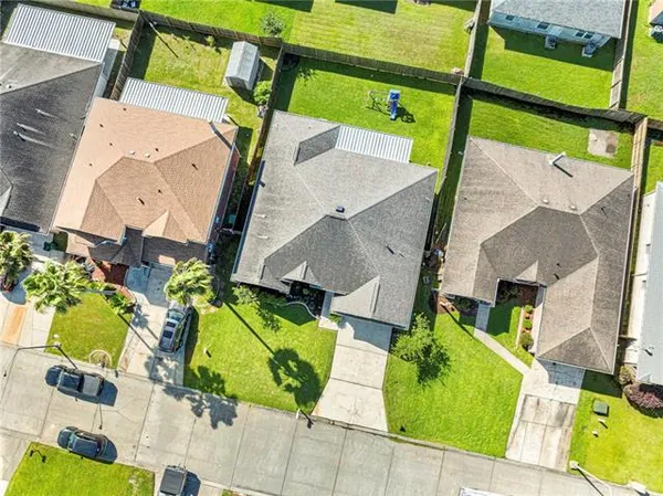 $275,000 | 2014 North Village Green Street, Harvey, LA 70058