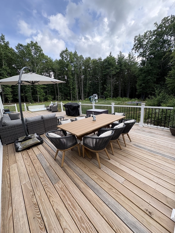 203 Albee Road Uxbridge, MA 01569 - Photo 8 of 39